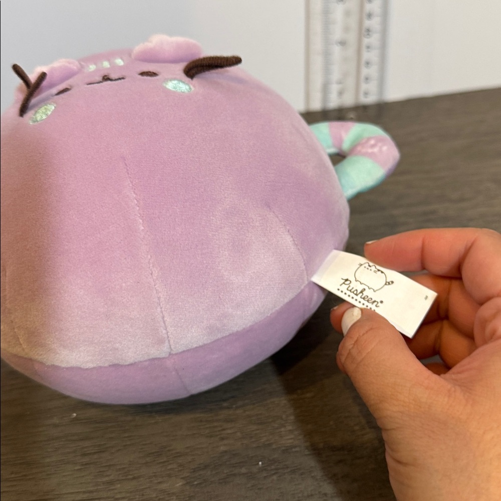 GUND Pusheen’s Kitchen: Teapot Squisheen Stuffed Animal Plush 6" - Picture 4 of 5